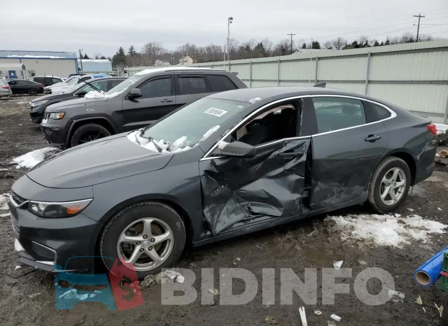 1G1ZB5ST6HF152355 Photo# 1
