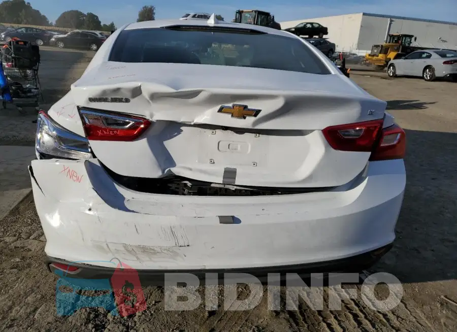 1G1ZD5ST9PF183916 Photo# 6