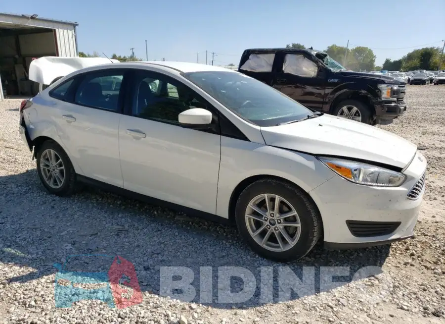 1FADP3F25JL205035 Photo# 4