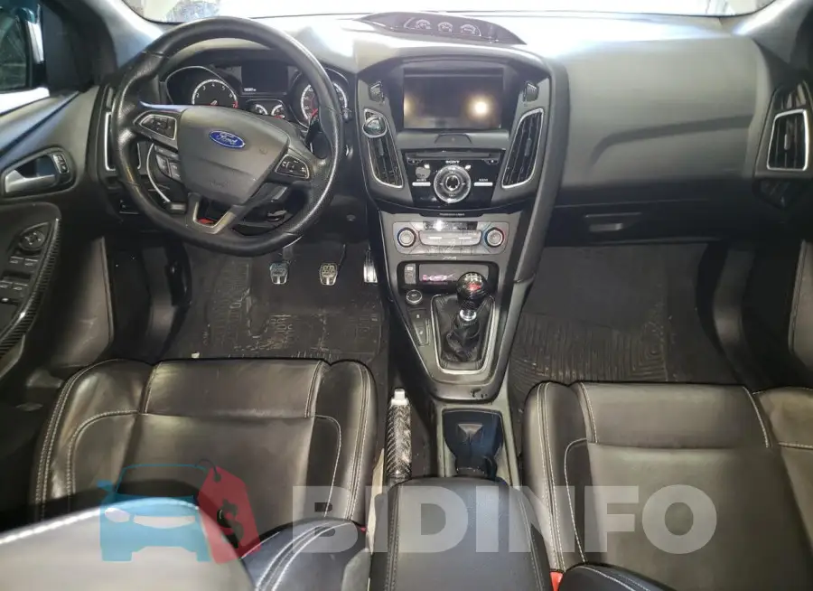 1FADP3L95GL289531 Photo# 8