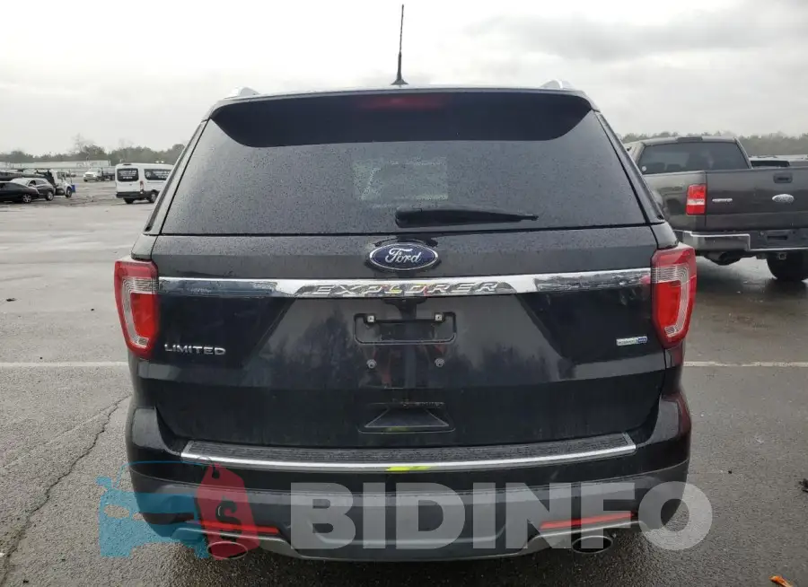 1FM5K8FH6JGC64940 Photo# 6
