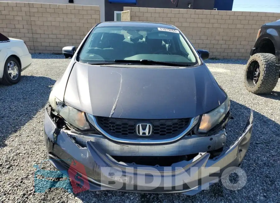 19XFB2F73FE287824 Photo# 5