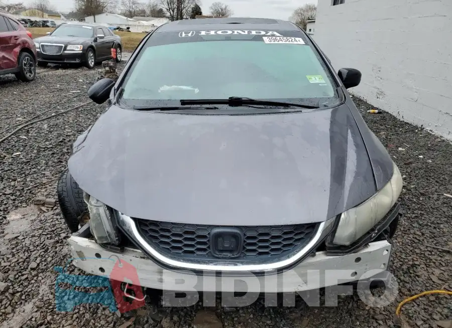 19XFB2F83FE230984 Photo# 5