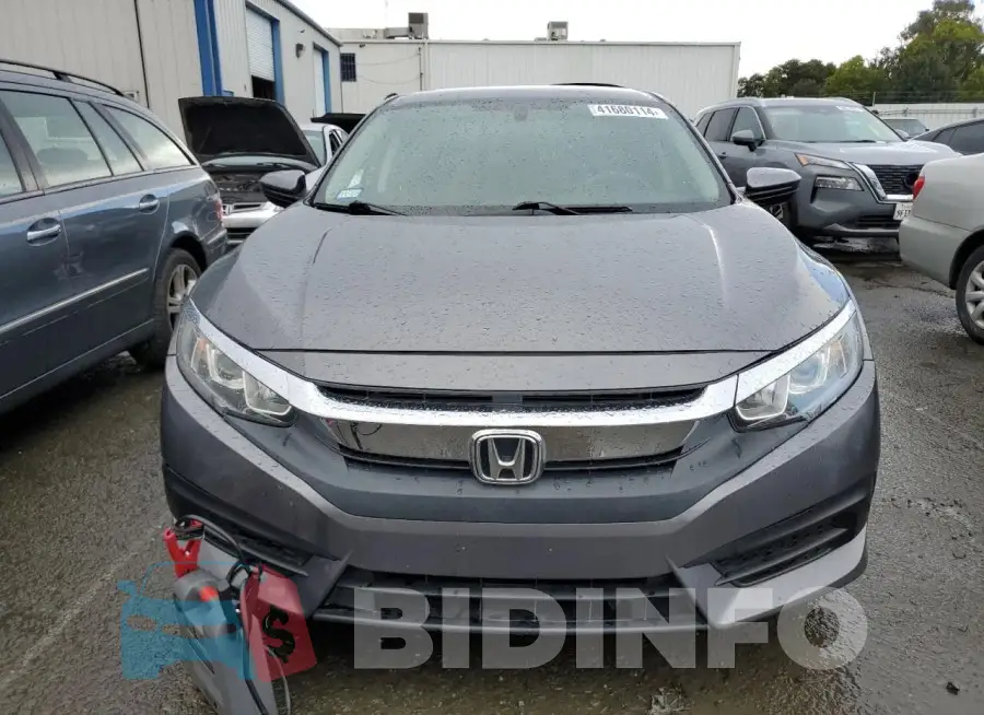 19XFC2F53GE044897 Photo# 5