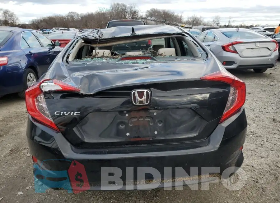 19XFC2F74HE225977 Photo# 6