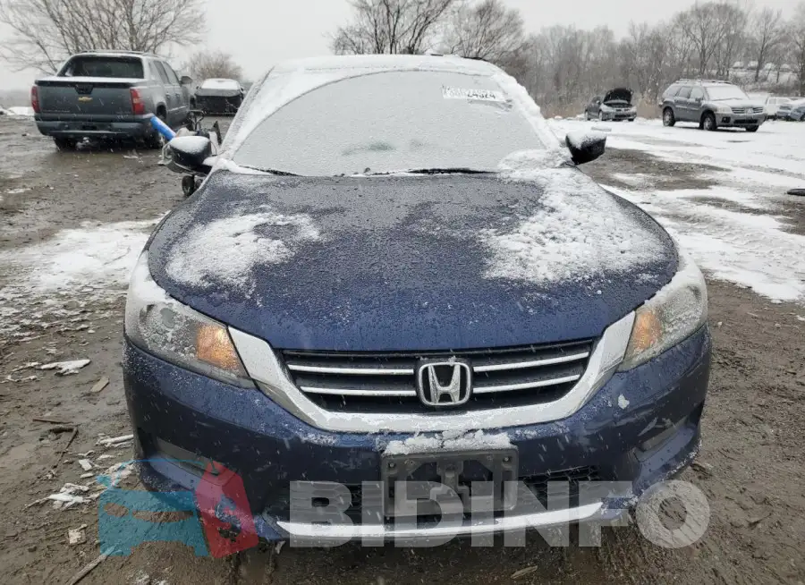 1HGCR2F51FA251017 Photo# 5
