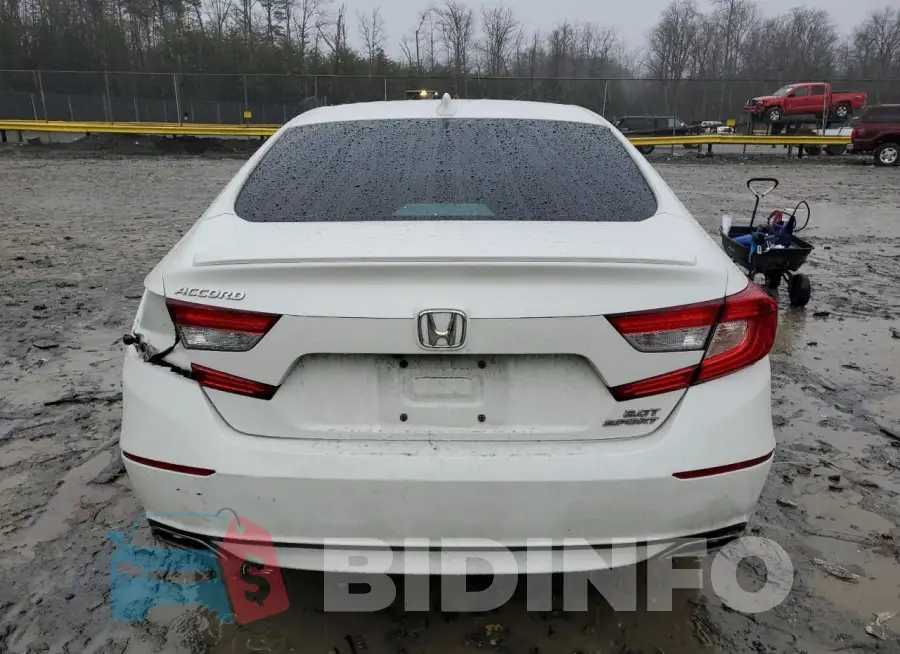 1HGCV2F36JA038812 Photo# 6