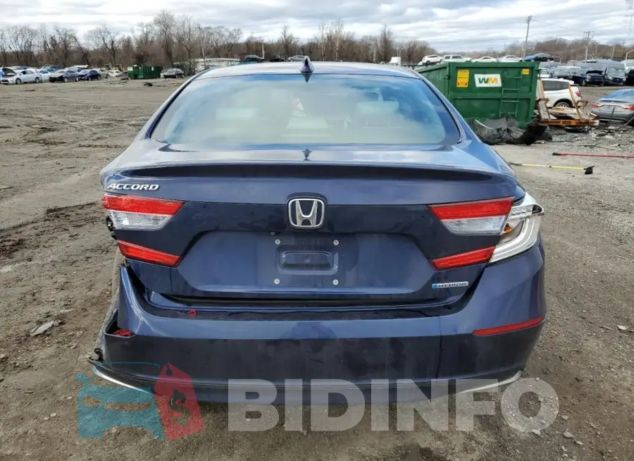 1HGCV3F42JA010620 Photo# 6