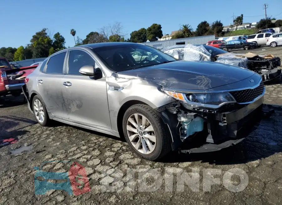 5XXGT4L38GG045473 Photo# 4