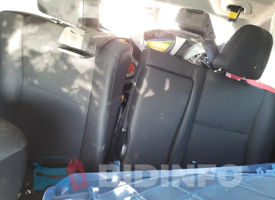 2T3BFREV7JW764196 Photo# 11