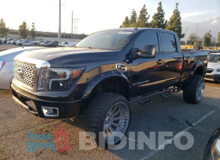 1N6BA1F49JN535044 Photo# 1