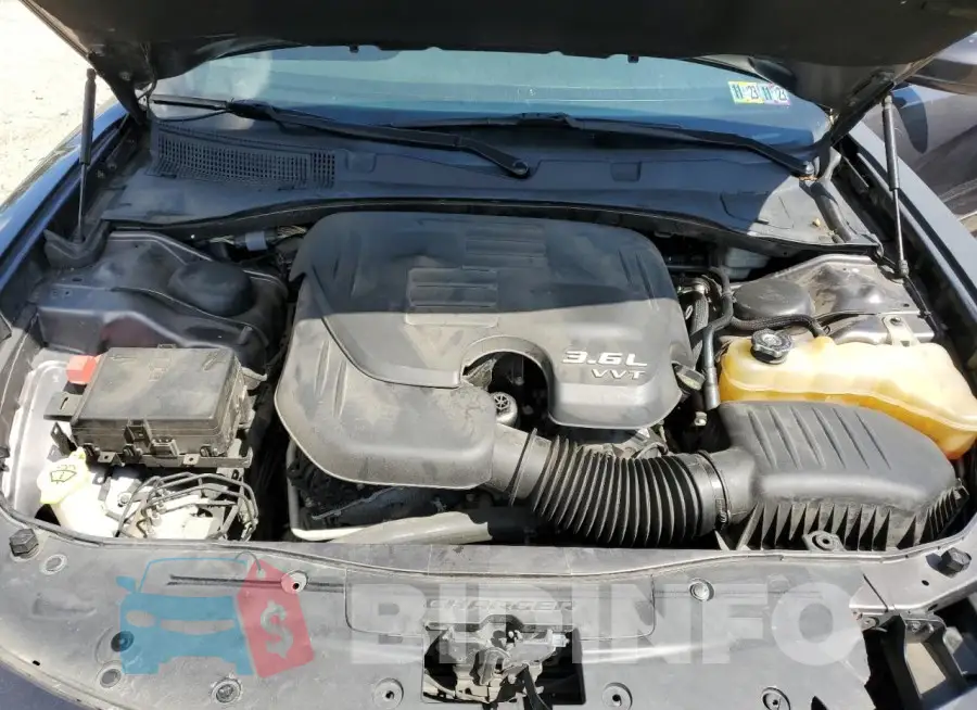 2C3CDXFG4FH801778 Photo# 11