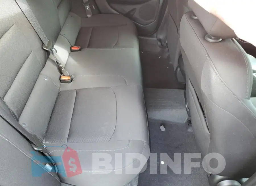 1G1ZB5ST6KF216160 Photo# 10