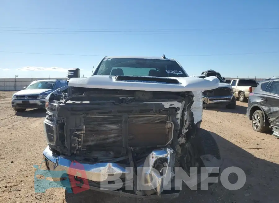 1GC1YNEY4RF174933 Photo# 5
