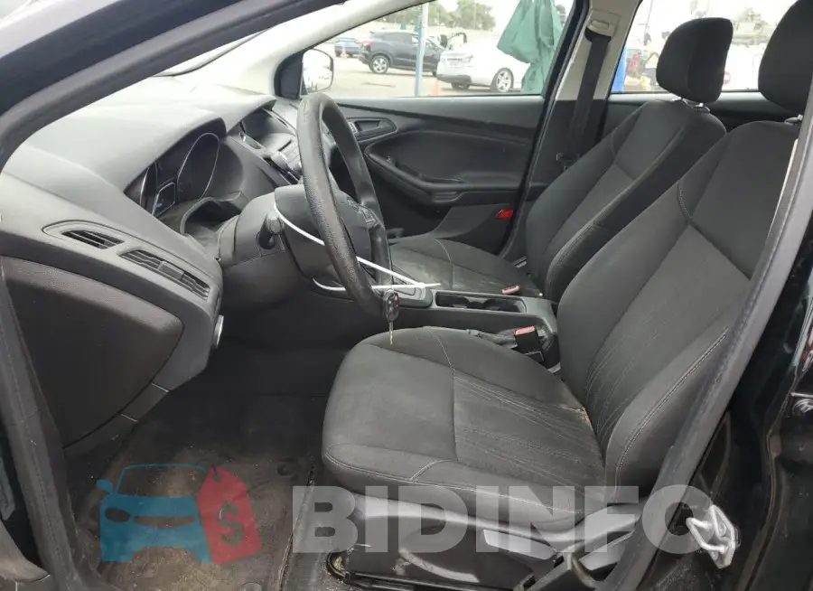 1FADP3E22GL362273 Photo# 7