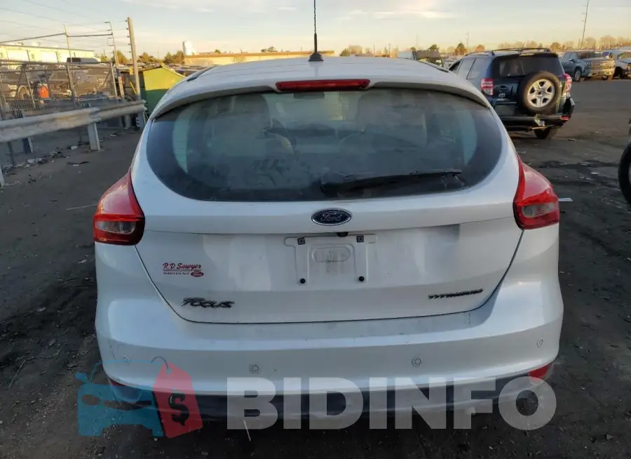 1FADP3N21GL299411 Photo# 6