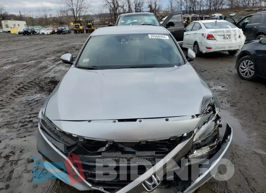 1HGCV1F38JA257345 Photo# 5