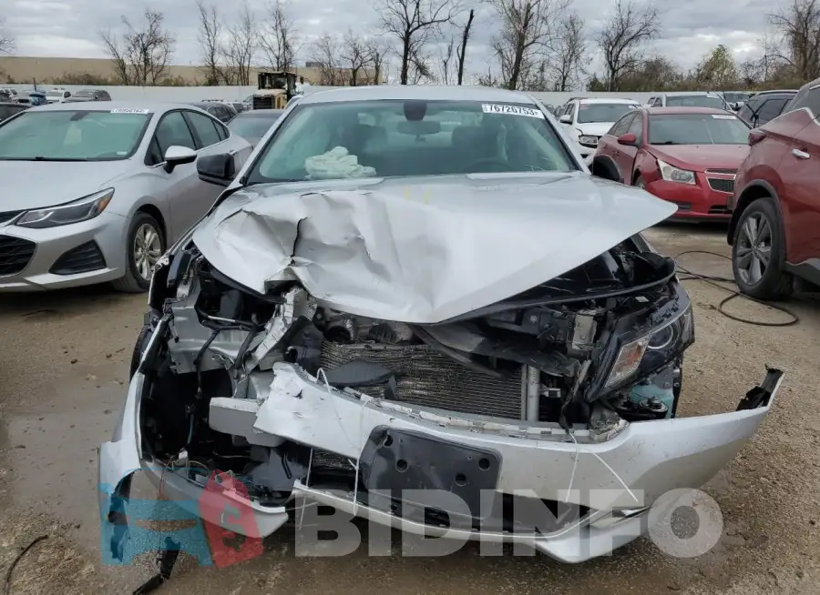 2G11Z5SAXG9143155 Photo# 5