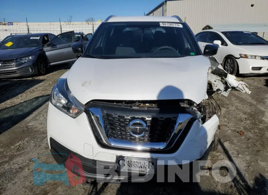 3N1CP5CU6KL515498 Photo# 5
