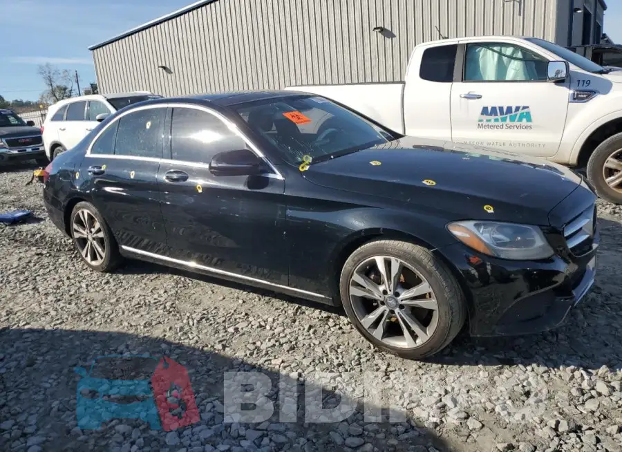 55SWF4JBXGU152247 Photo# 4