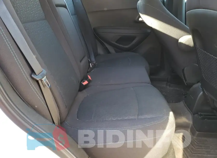 3GNCJNSB9GL277367 Photo# 11