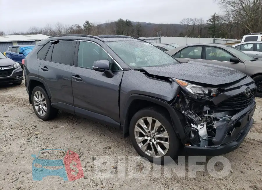 2T3A1RFV9LC123824 Photo# 4