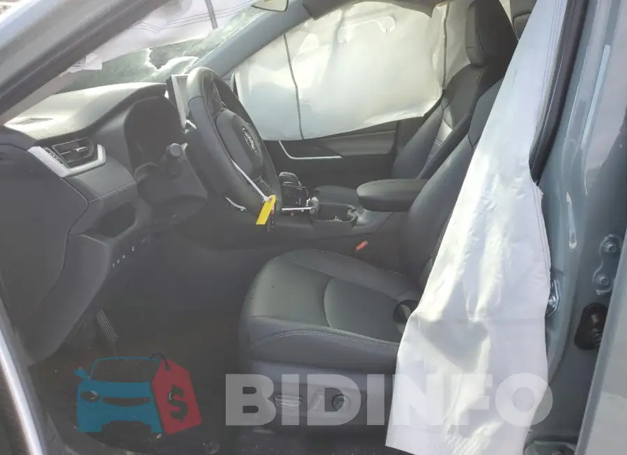 2T3B6RFV8PW042131 Photo# 7