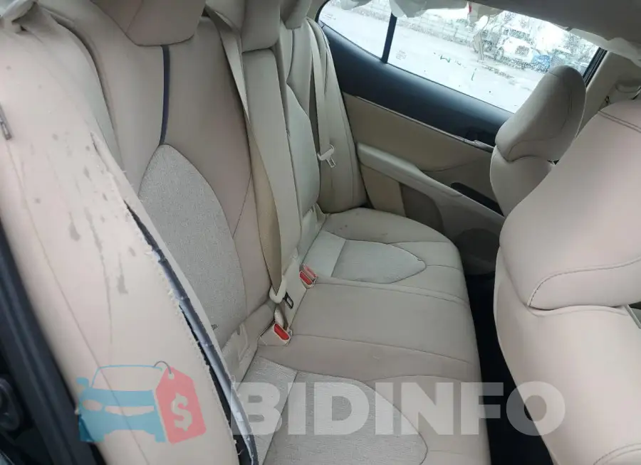 4T1C11AK1PU807643 Photo# 10