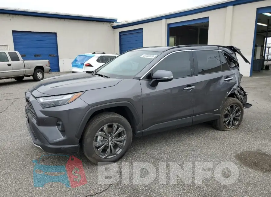 4T3D6RFV6PU116574 Photo# 1