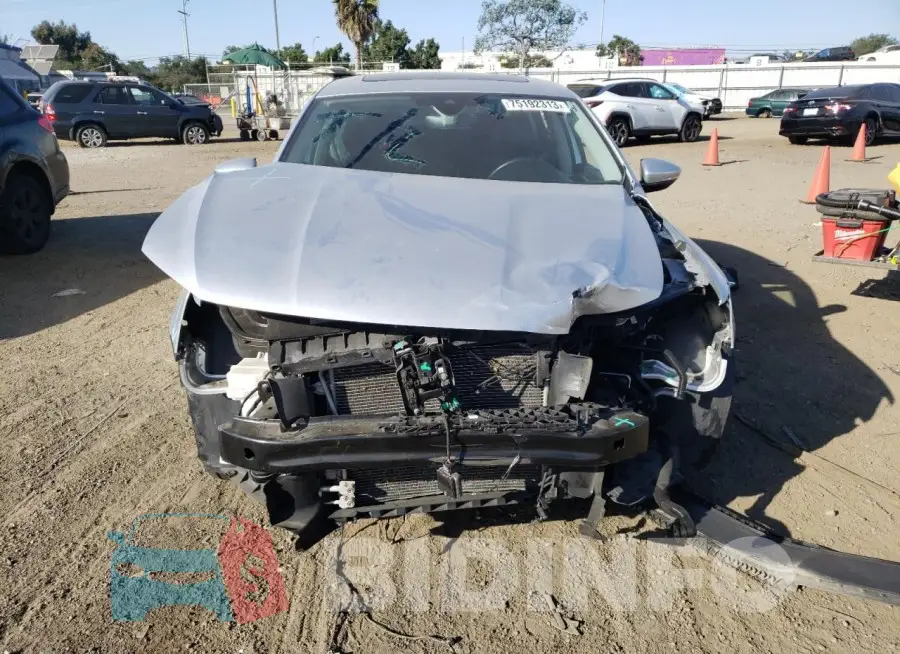 1VWMA7A3XKC004619 Photo# 5