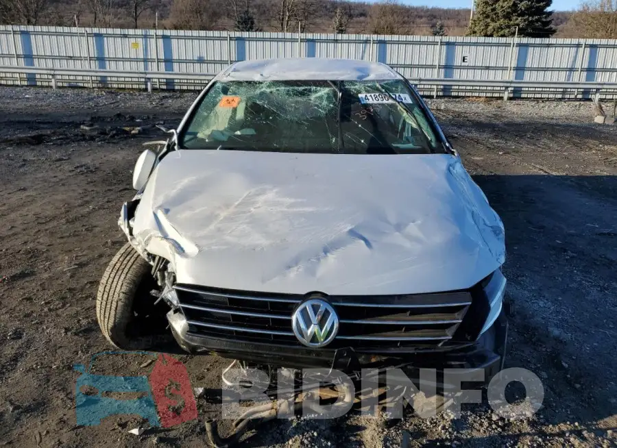 3VW2B7AJ8HM393898 Photo# 5