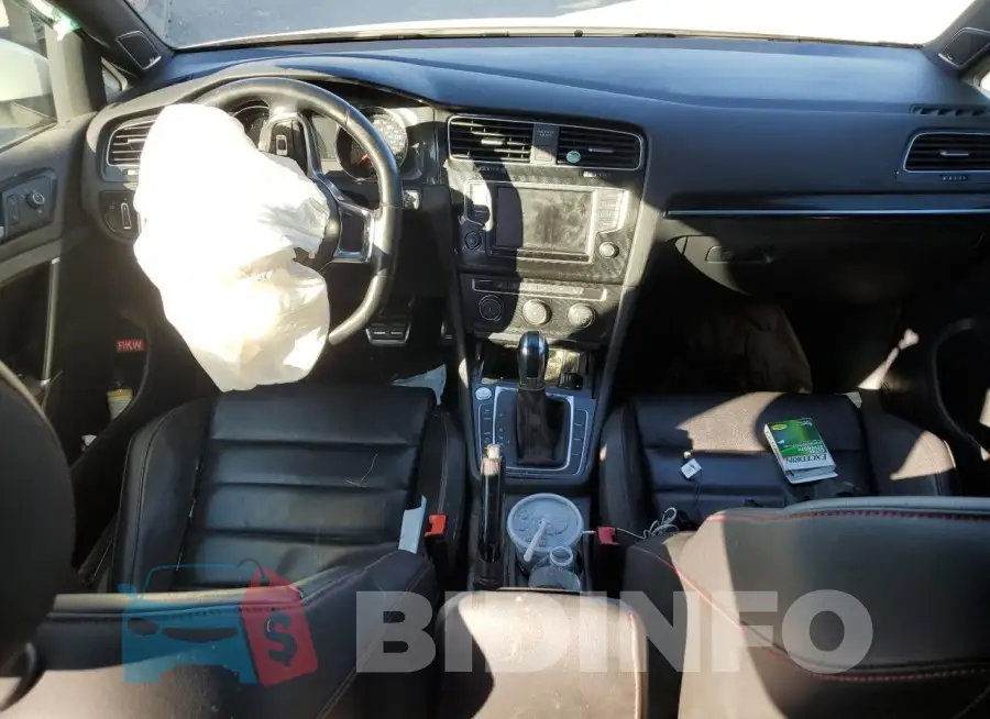 3VW4T7AU9GM013627 Photo# 8
