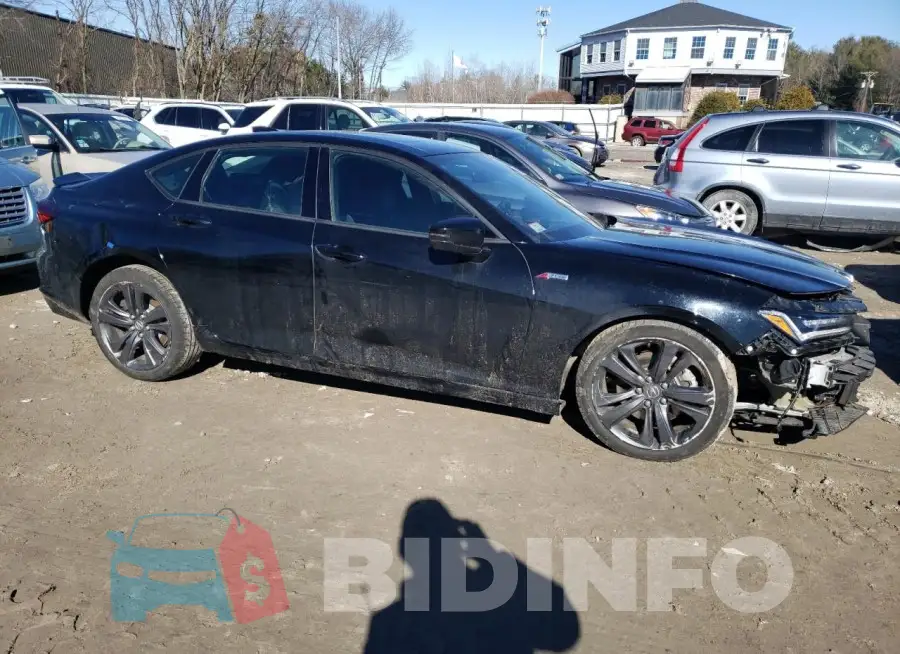 19UUB6F53MA001257 Photo# 4