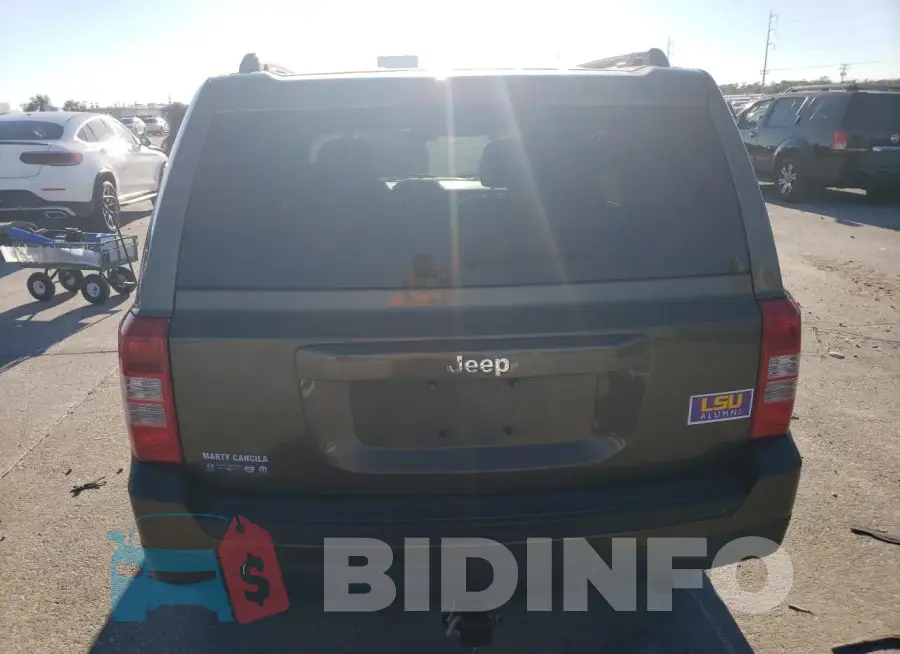 1C4NJPBB9FD397770 Photo# 6