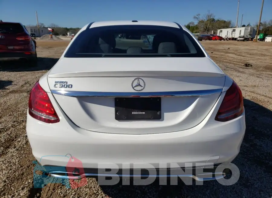 55SWF4JB8GU129758 Photo# 6