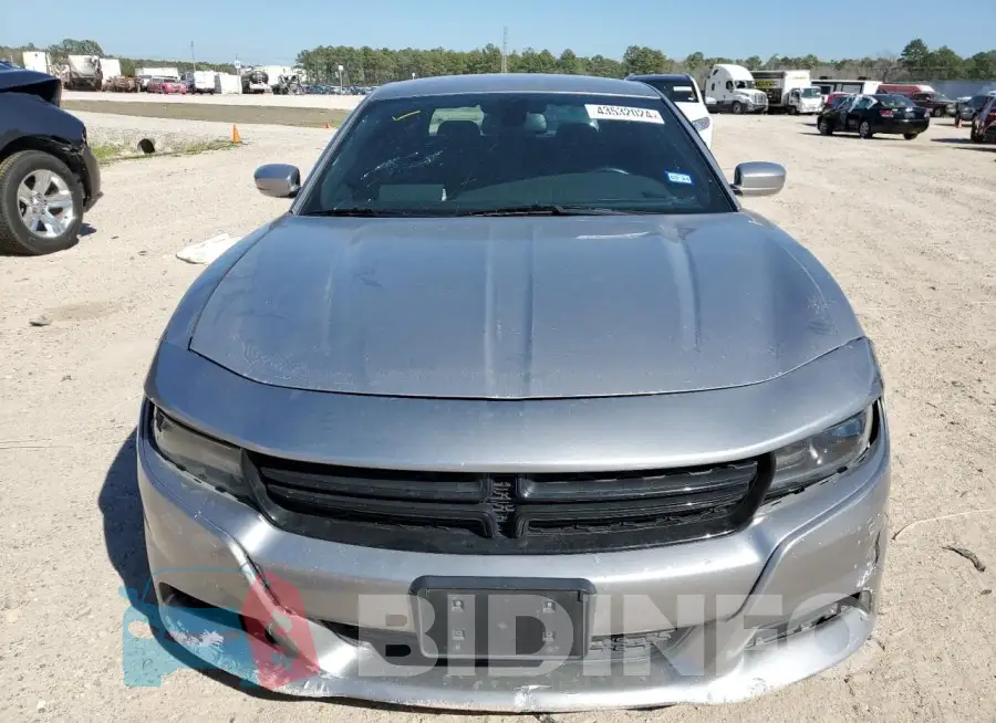 2C3CDXBG1FH790213 Photo# 5