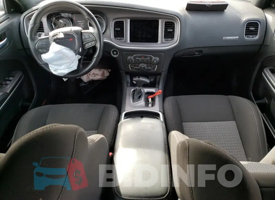 2C3CDXCT5NH235520 Photo# 8
