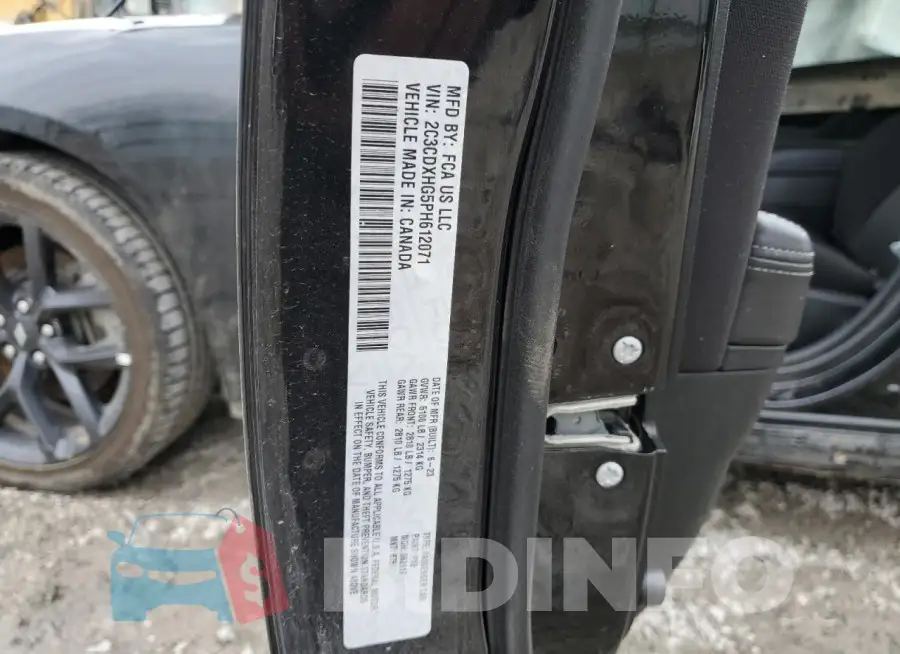 2C3CDXHG5PH612071 Photo# 12