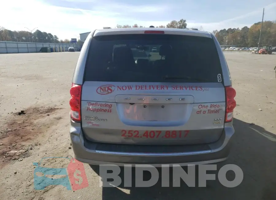2C4RDGCGXJR267957 Photo# 6