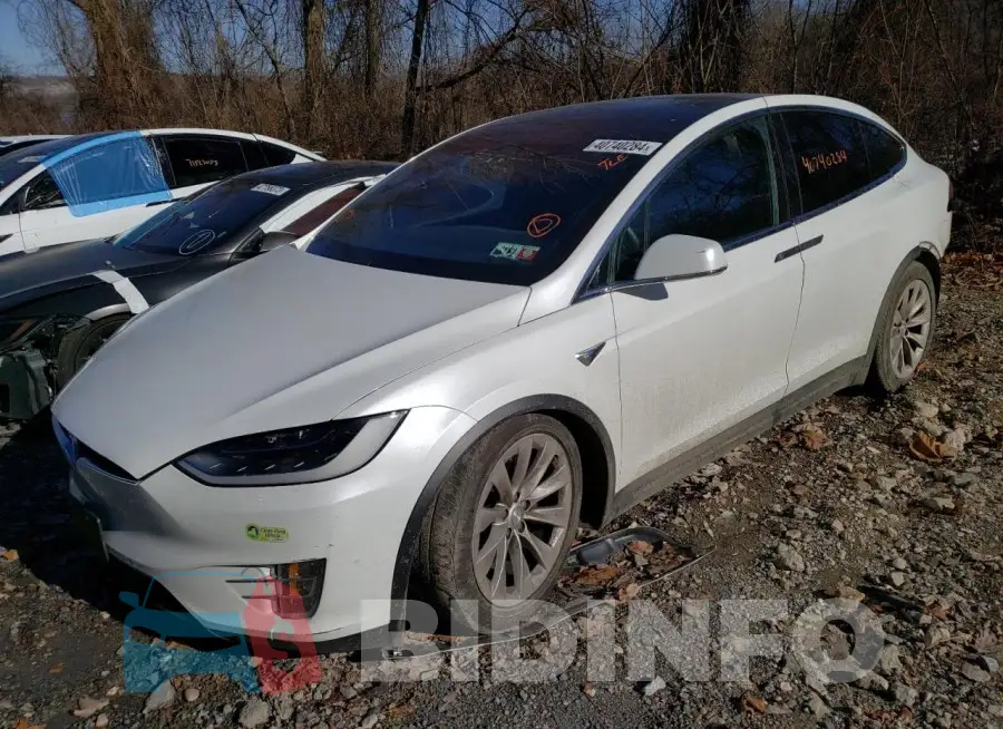 5YJXCDE20HF044424 Photo# 1