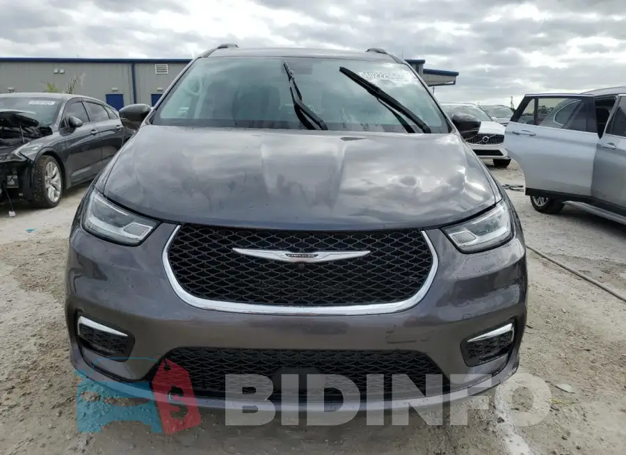 2C4RC1BG7NR157259 Photo# 5