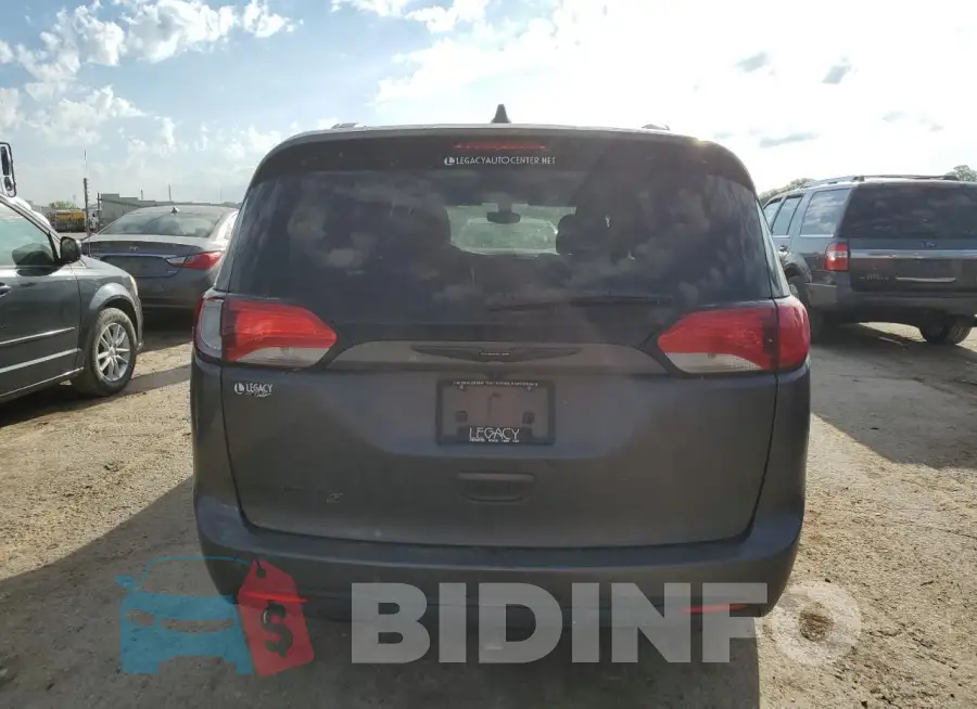 2C4RC1FGXLR183152 Photo# 6