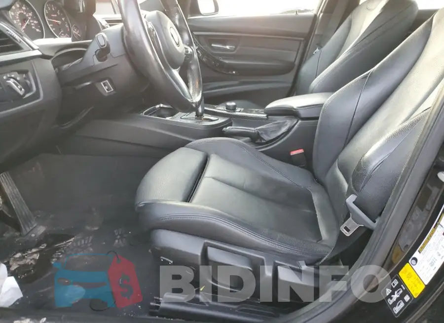 WBA8E5G50GNT41704 Photo# 7