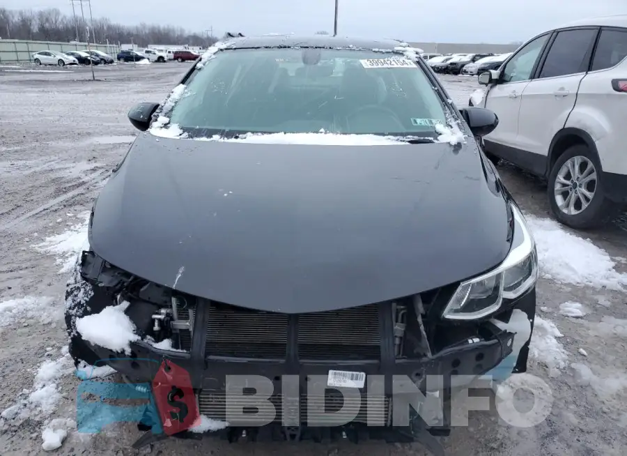 1G1BC5SM9H7253732 Photo# 5