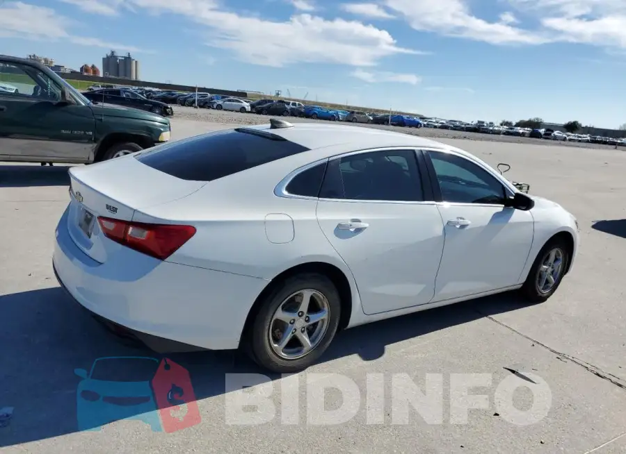 1G1ZB5ST3HF181389 Photo# 3