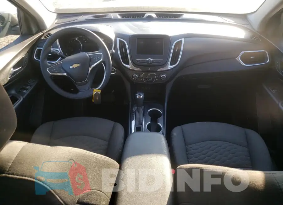 2GNAXTEV4L6170385 Photo# 8