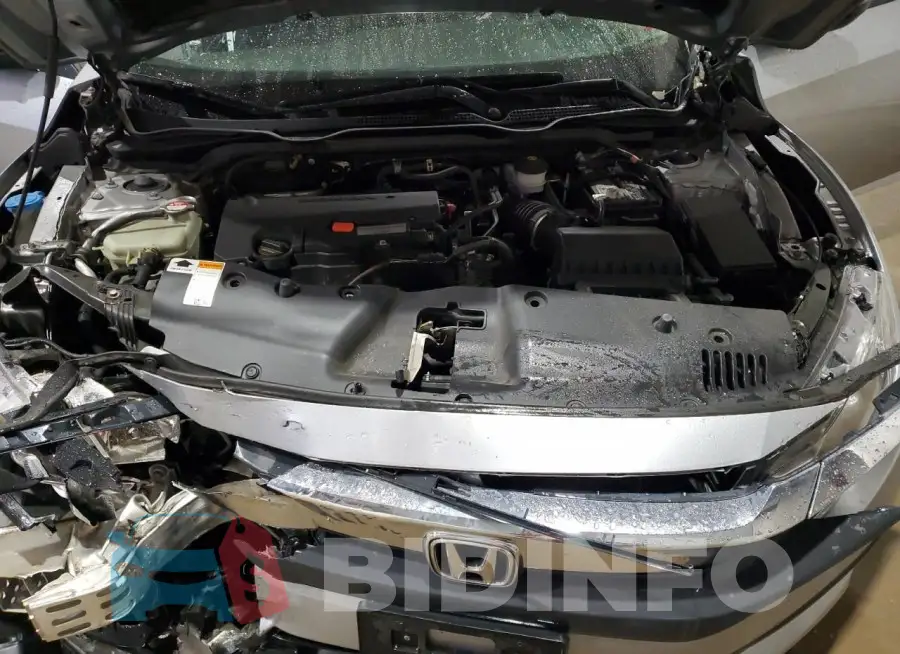 19XFC2F54JE205913 Photo# 11