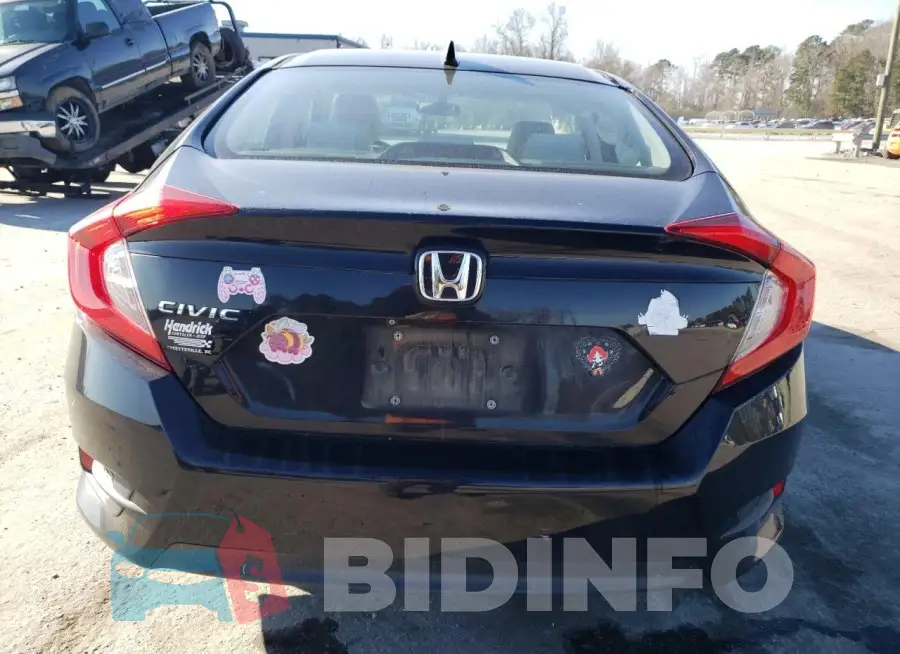 19XFC2F71HE048207 Photo# 6