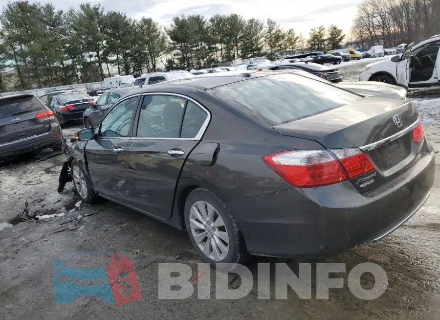 1HGCR2F8XFA801048 Photo# 2