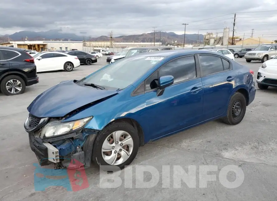 2HGFB2F59FH556882 Photo# 1